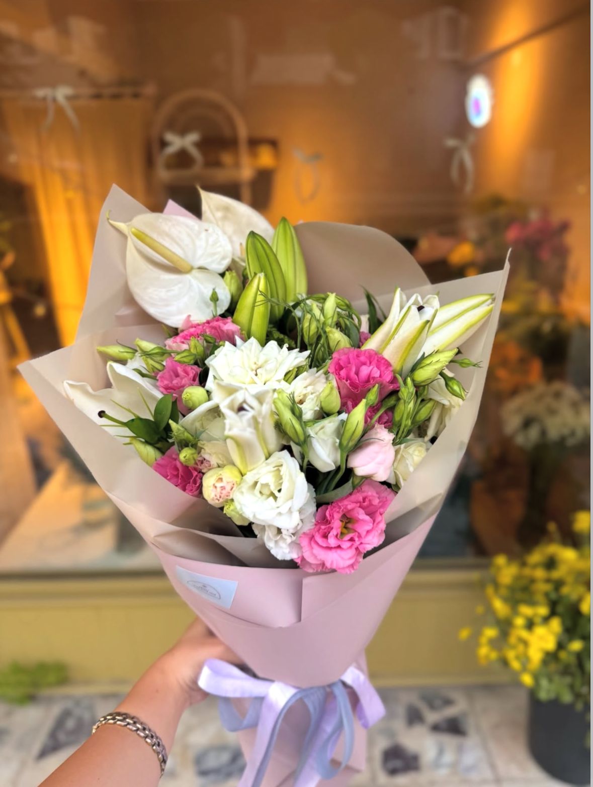 Üç Renk Süslü Buket